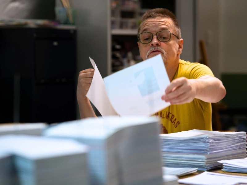 GreenSide sorting and preparing rescued paper at a social workplace | Waste Alchemists