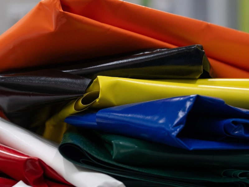 Tarpaulin and tire tube waste transformed into bags by Het Nieuwe Logisch | Waste Alchemists