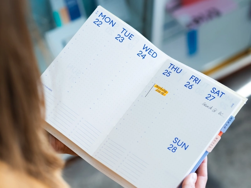 Leftover posters and misprinted sheets transformed into finished Redopapers agendas and notebooks | Waste Alchemists