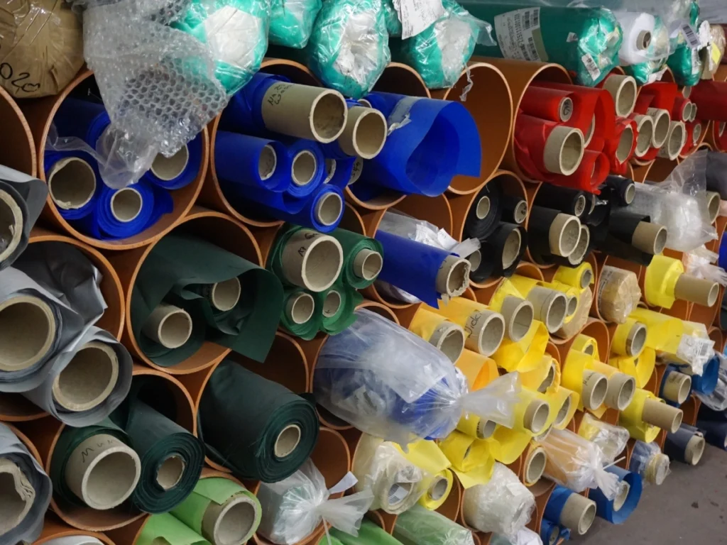 Industrial leftovers from the hot air balloon production - FlowBro - Waste Alchemists