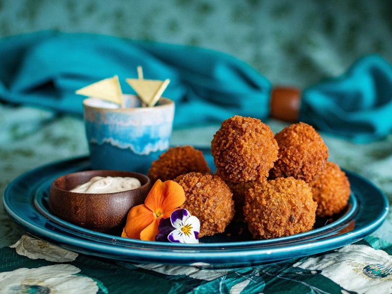 Bitterballen from oyster mushrooms from coffee ground waste by Rotterzwam | Waste Alchemists